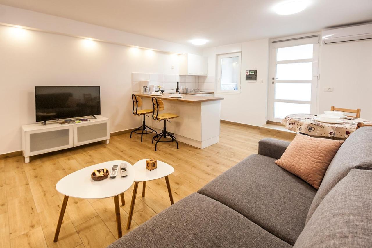 Studio & Apartment 'The Roots Apartments' Near Pula, Istria, Croatia Εξωτερικό φωτογραφία