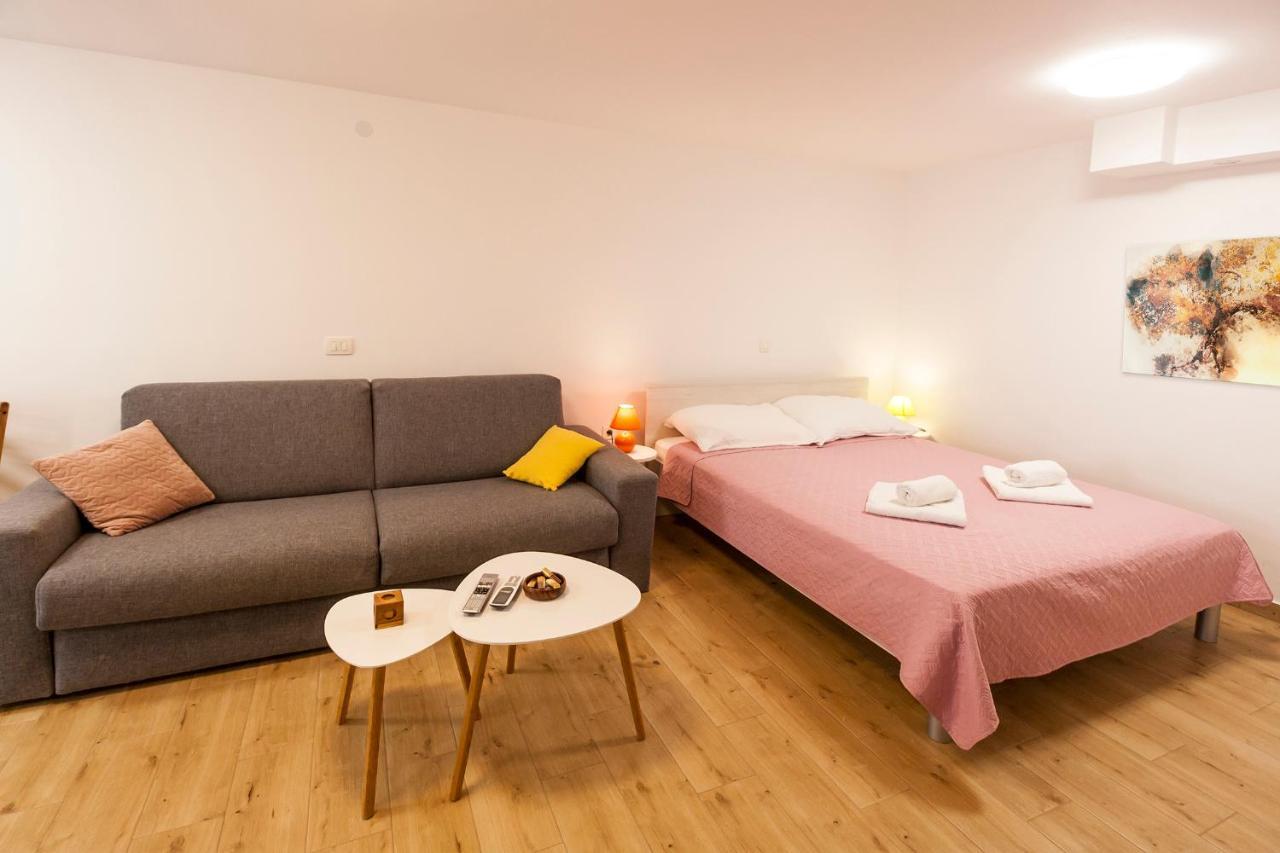 Studio & Apartment 'The Roots Apartments' Near Pula, Istria, Croatia Εξωτερικό φωτογραφία