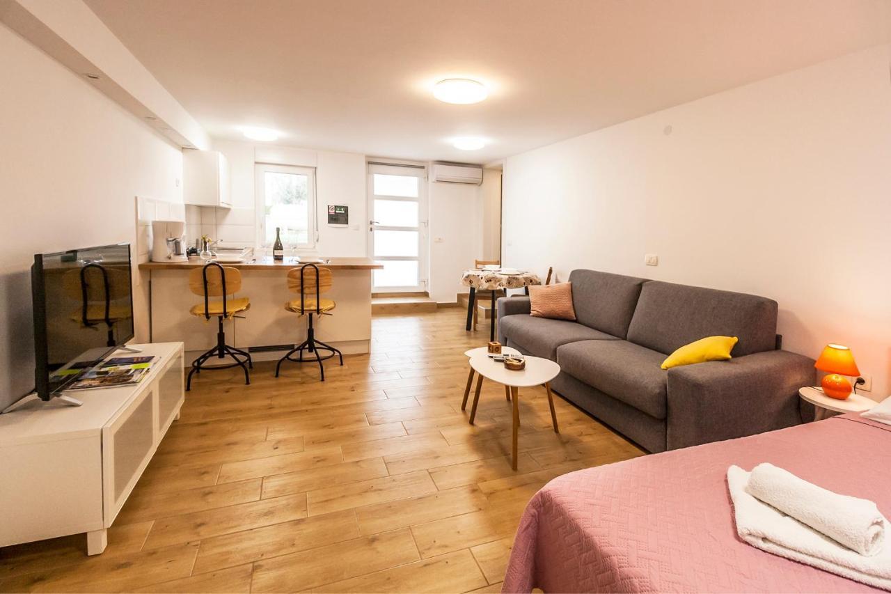 Studio & Apartment 'The Roots Apartments' Near Pula, Istria, Croatia Εξωτερικό φωτογραφία