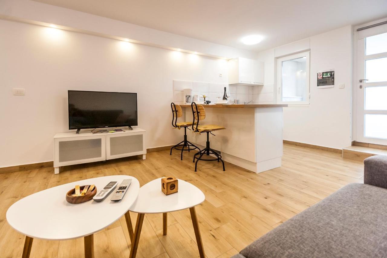 Studio & Apartment 'The Roots Apartments' Near Pula, Istria, Croatia Εξωτερικό φωτογραφία
