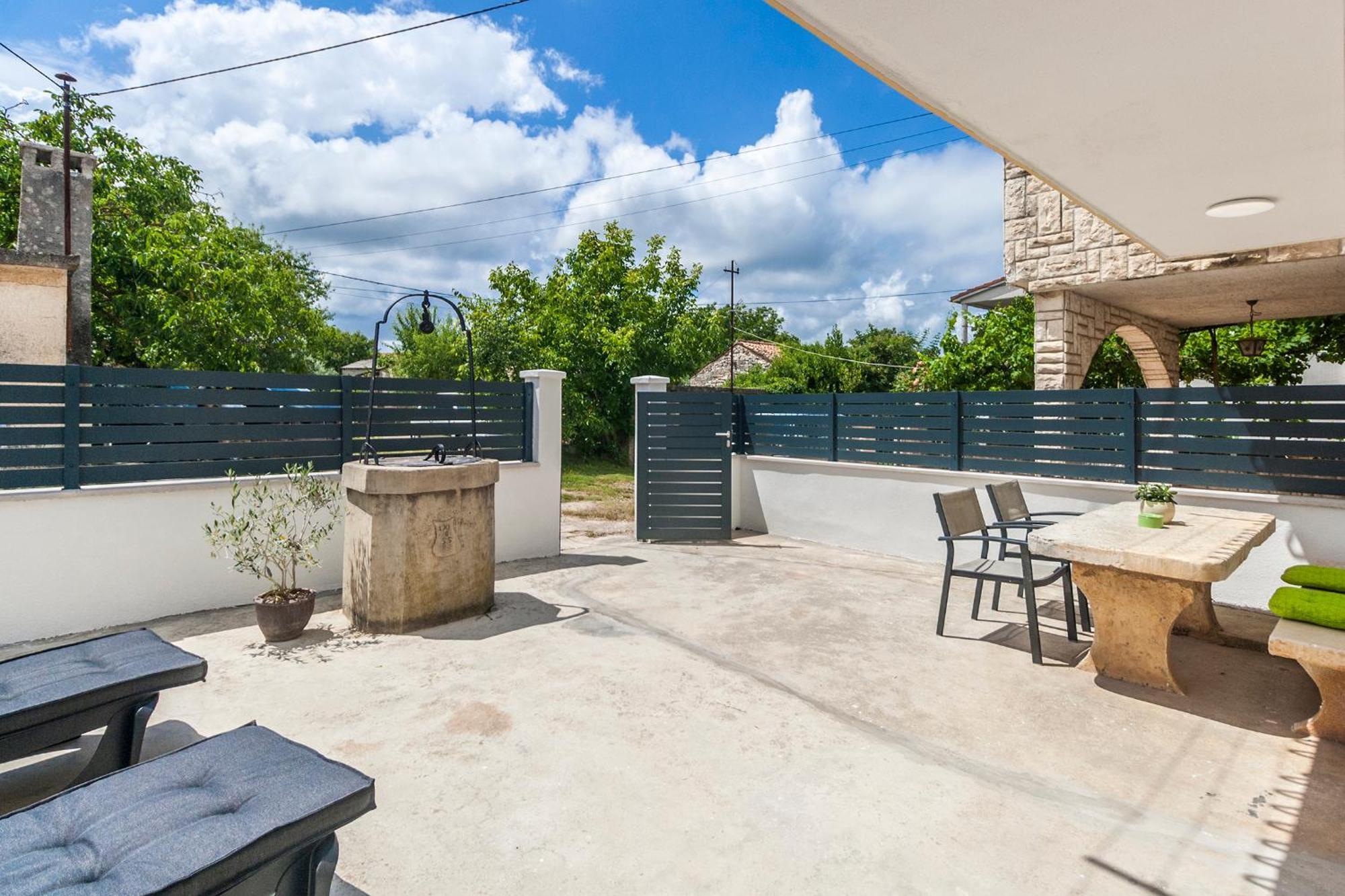 Studio & Apartment 'The Roots Apartments' Near Pula, Istria, Croatia Εξωτερικό φωτογραφία